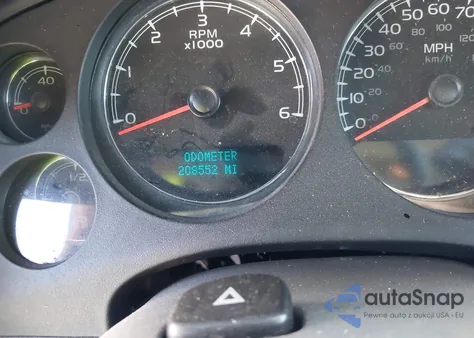 2011 Chevrolet Tahoe Lt z USA, uszkodzony, nr VIN 1GNSCBE07BR309541